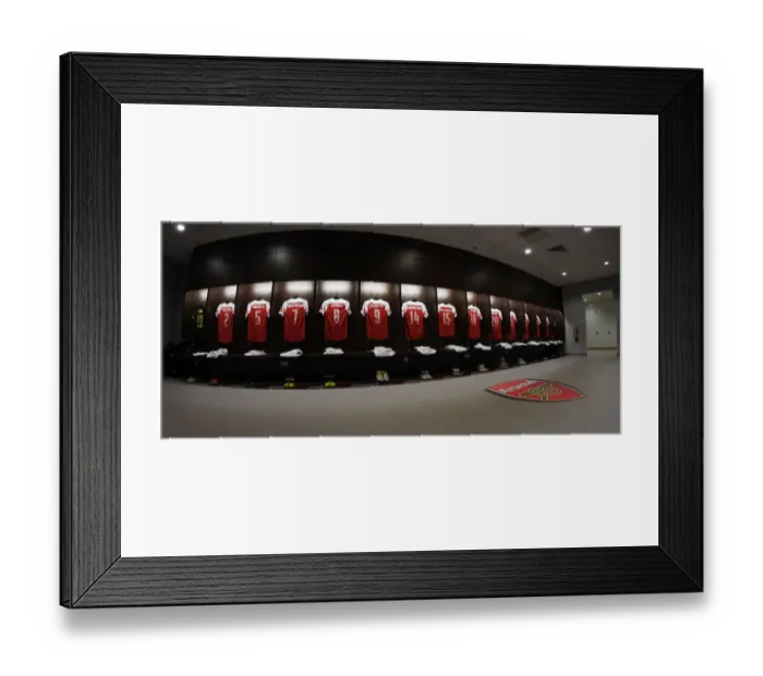 Framed Print : Behind the Scenes: Arsenal FC's Changing Room before the Atletico Madrid Clash (International Champions Cup 2018, Singapore) Framed Print : Behind the Scenes: Arsenal FC's Changing Room before the Atletico Madrid Clash (International Champions Cup 2018, Singapore)