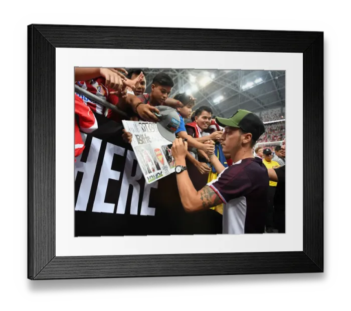 Framed Print : Mesut Ozil Meets Arsenal Fans in Singapore After Arsenal vs Atletico Madrid Match, 2018 Framed Print : Mesut Ozil Meets Arsenal Fans in Singapore After Arsenal vs Atletico Madrid Match, 2018