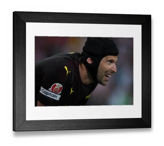 Framed Print : Petr Cech in Action: Arsenal vs Atletico Madrid, International Champions Cup 2018
