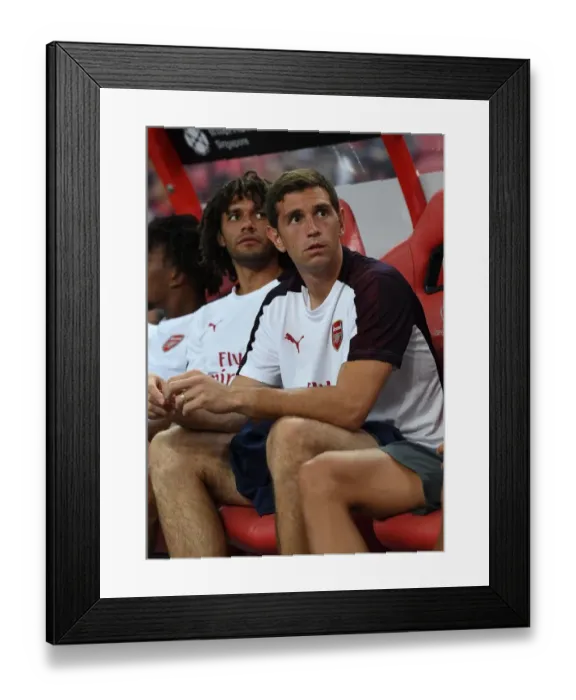 Framed Print : Emiliano Martinez: Arsenal's Ready-to-Go Shot-Stopper vs Atletico Madrid (International Champions Cup 2018)