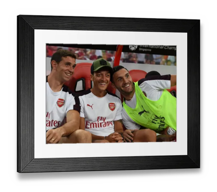 Framed Print : Arsenal's Ozil, Martinez, and Perez Prepare for Atletico Madrid Clash in 2018 International Champions Cup