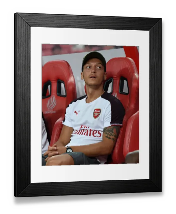 Framed Print : Mesut Ozil: Arsenal's Focused Star Ahead of Atletico Madrid Showdown (2018)