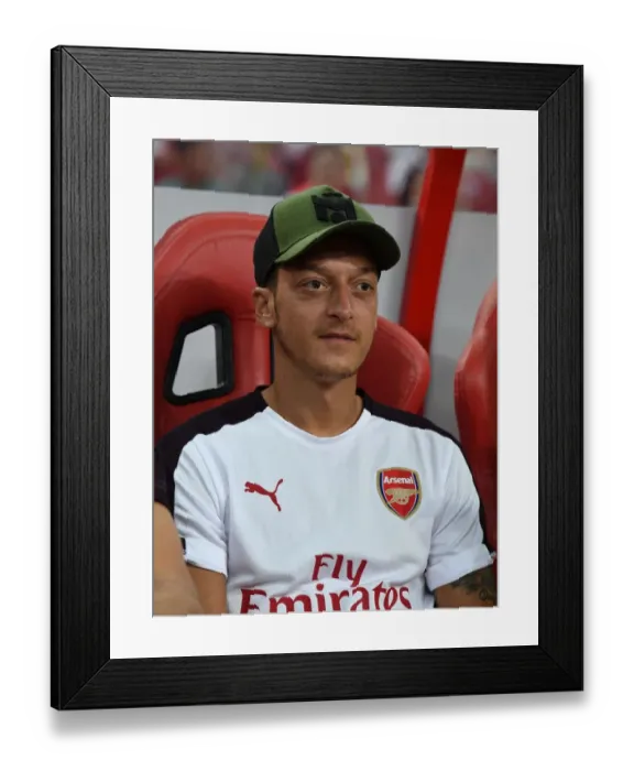 Framed Print : Mesut Ozil: Arsenal Star's Pre-Match Focus Against Atletico Madrid in 2018 International Champions Cup, Singapore Framed Print : Mesut Ozil: Arsenal Star's Pre-Match Focus Against Atletico Madrid in 2018 International Champions Cup, Singapore