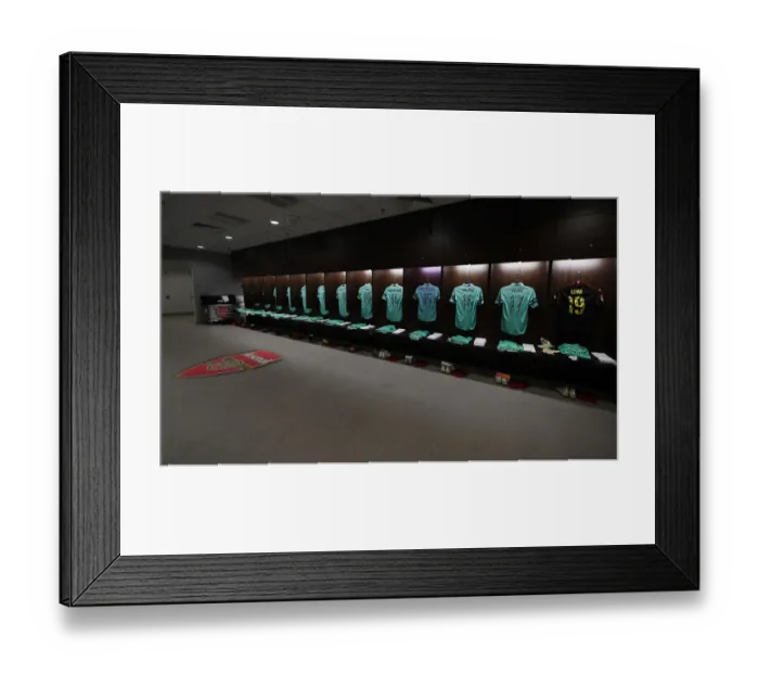 Framed Print : Behind the Scenes: Arsenal FC Changing Room before the Arsenal vs. Paris Saint-Germain Pre-Season Friendly (2018-19) Framed Print : Behind the Scenes: Arsenal FC Changing Room before the Arsenal vs. Paris Saint-Germain Pre-Season Friendly (2018-19)
