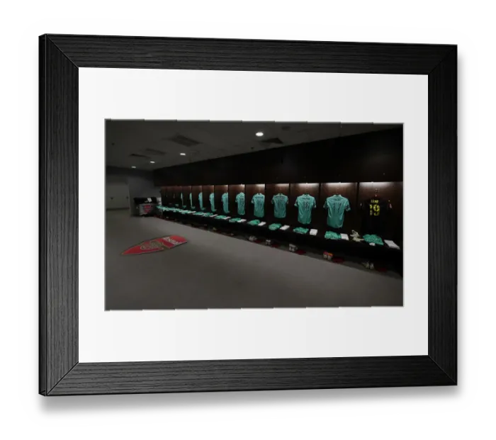 Framed Print : Arsenal FC: A Glimpse into the Changing Room before the Arsenal vs. Paris Saint-Germain Pre-Season Friendly (2018-19)