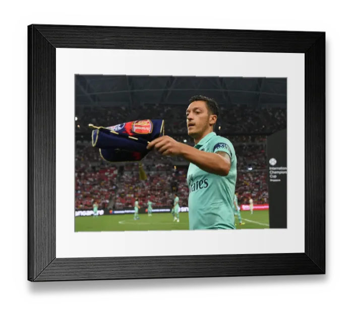 Framed Print : Mesut Ozil: Arsenal Star's Focus Before Arsenal vs. Paris Saint-Germain (PSG) International Champions Cup 2018, Singapore Framed Print : Mesut Ozil: Arsenal Star's Focus Before Arsenal vs. Paris Saint-Germain (PSG) International Champions Cup 2018, Singapore