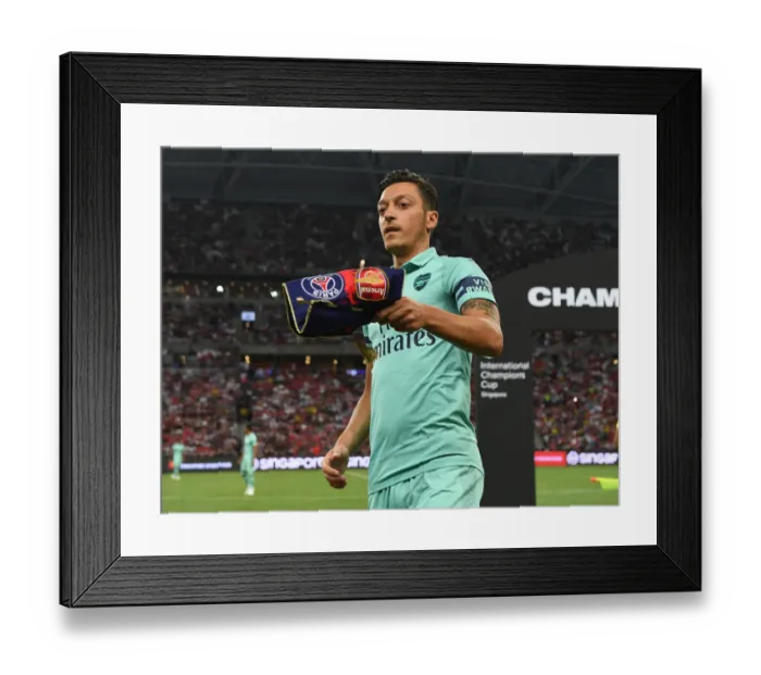 Framed Print : Mesut Ozil: Arsenal Star Prepares for Arsenal vs. Paris Saint-Germain in 2018 International Champions Cup, Singapore Framed Print : Mesut Ozil: Arsenal Star Prepares for Arsenal vs. Paris Saint-Germain in 2018 International Champions Cup, Singapore