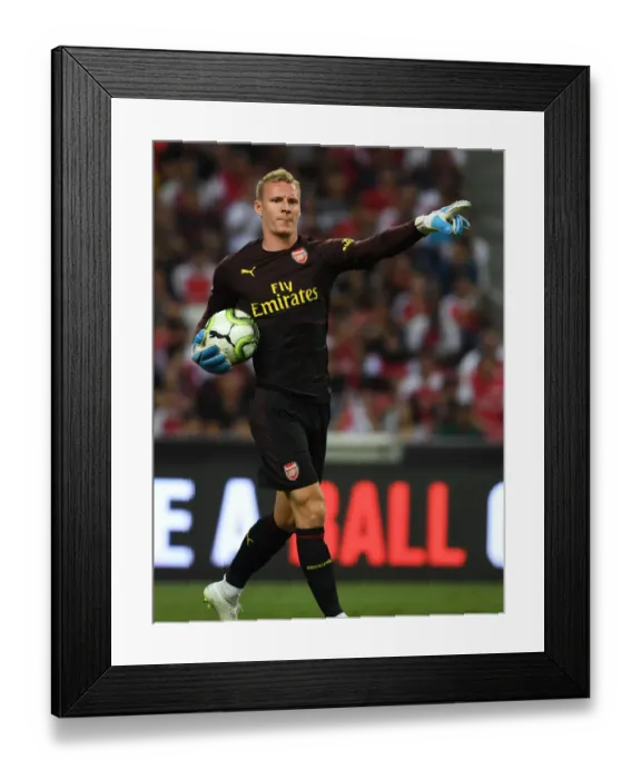 Framed Print : Arsenal's Bernd Leno Goes Head-to-Head Against Paris Saint-Germain in 2018 International Champions Cup, Singapore Framed Print : Arsenal's Bernd Leno Goes Head-to-Head Against Paris Saint-Germain in 2018 International Champions Cup, Singapore