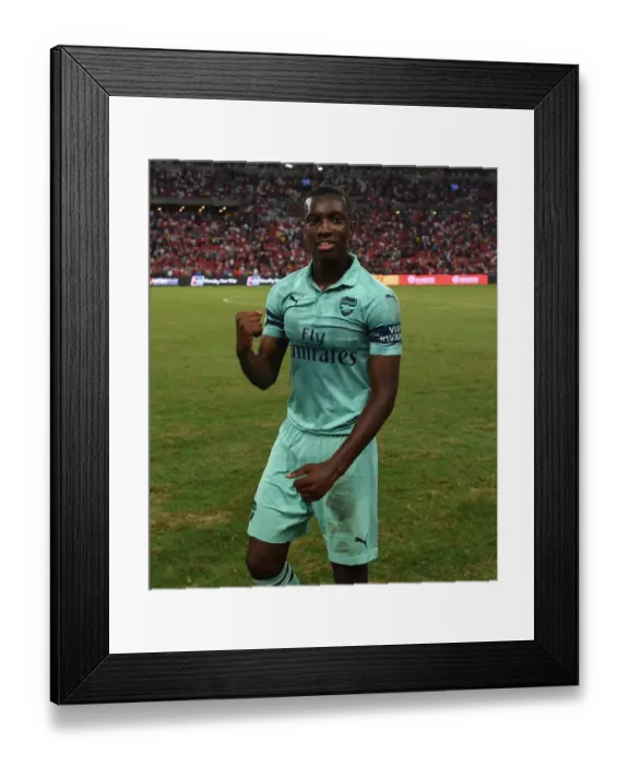 Framed Print : Determined Eddie Nketiah: Arsenal's Star Performance Against Paris Saint-Germain in 2018 International Champions Cup Framed Print : Determined Eddie Nketiah: Arsenal's Star Performance Against Paris Saint-Germain in 2018 International Champions Cup