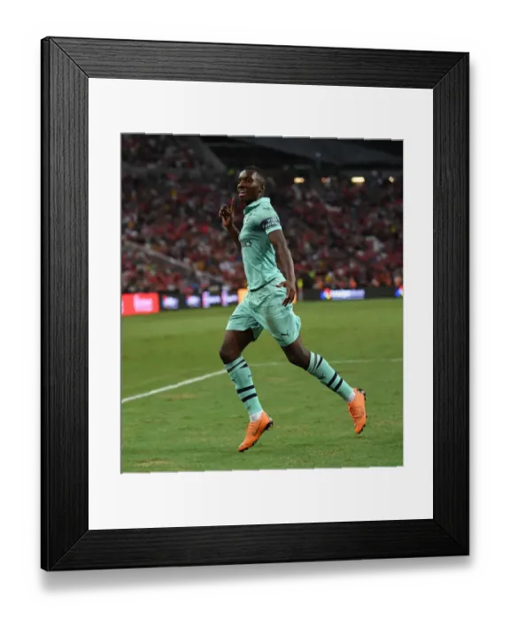 Framed Print : Arsenal's Eddie Nketiah Scores Stunning Goal Against Paris Saint-Germain in 2018 International Champions Cup, Singapore Framed Print : Arsenal's Eddie Nketiah Scores Stunning Goal Against Paris Saint-Germain in 2018 International Champions Cup, Singapore