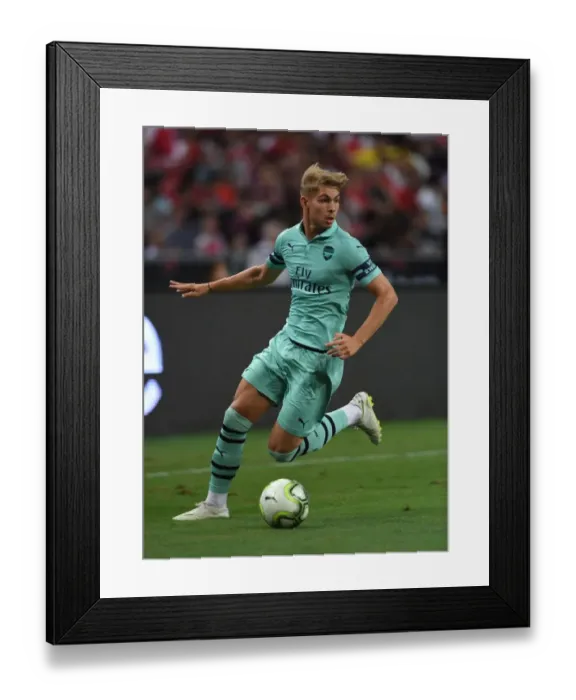 Framed Print : Emile Smith Rowe Shines in Arsenal's Pre-Season Clash Against Paris Saint-Germain, 2018 International Champions Cup, Singapore Framed Print : Emile Smith Rowe Shines in Arsenal's Pre-Season Clash Against Paris Saint-Germain, 2018 International Champions Cup, Singapore