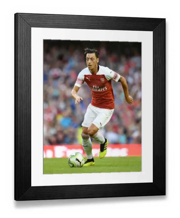 Framed Print : Mesut Ozil in Action: Arsenal vs. Chelsea, Dublin 2018 Framed Print : Mesut Ozil in Action: Arsenal vs. Chelsea, Dublin 2018
