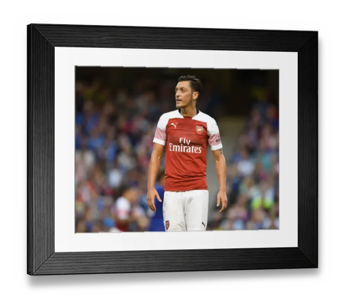 Framed Print : Mesut Ozil in Action: Arsenal vs. Chelsea, Dublin 2018 Framed Print : Mesut Ozil in Action: Arsenal vs. Chelsea, Dublin 2018
