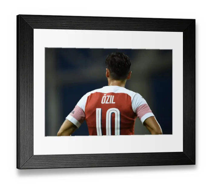 Framed Print : Mesut Ozil in Action: Arsenal vs. Chelsea, Dublin 2018