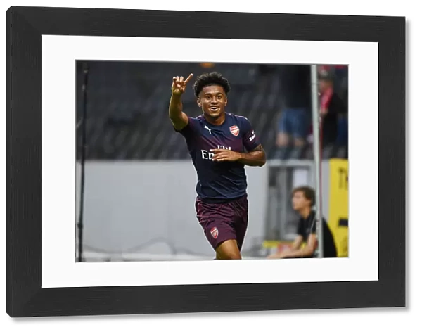 Reiss Nelson Scores for Arsenal Against SS Lazio in 2018 Pre-Season Friendly