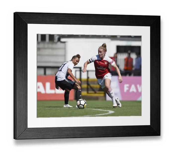 Framed Print : Arsenal Women vs Juventus: Pre-Season Friendly (May 8, 2018) Framed Print : Arsenal Women vs Juventus: Pre-Season Friendly (May 8, 2018)