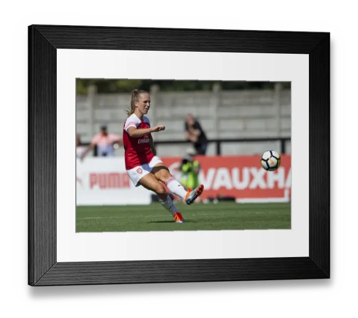 Framed Print : Arsenal Women vs Juventus: Pre-Season Friendly (August 5, 2018) Framed Print : Arsenal Women vs Juventus: Pre-Season Friendly (August 5, 2018)
