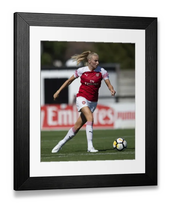Framed Print : Arsenal Women vs Juventus: Pre-Season Friendly (May 8, 2018) Framed Print : Arsenal Women vs Juventus: Pre-Season Friendly (May 8, 2018)