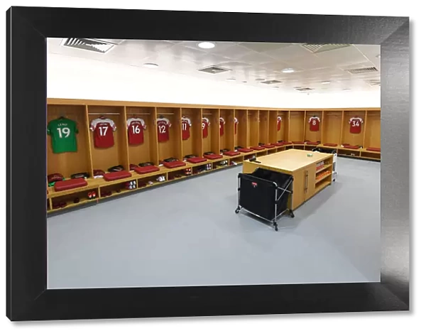 Arsenal FC: Inside the Changing Room Before the Manchester City Match (2018-19)