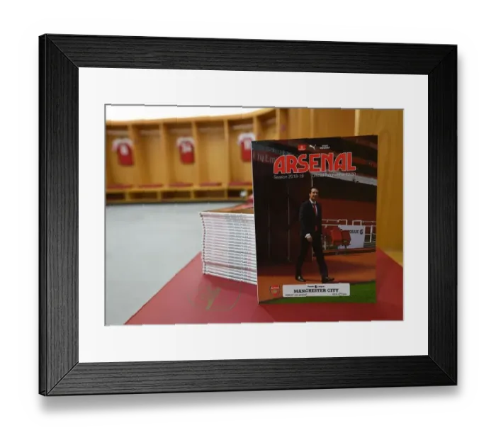 Framed Print : Arsenal vs Manchester City: 2018-19 Premier League Matchday Programme Framed Print : Arsenal vs Manchester City: 2018-19 Premier League Matchday Programme