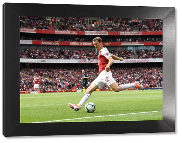 Stephan Lichtsteiner in Action: Arsenal vs Manchester City (2018-19)