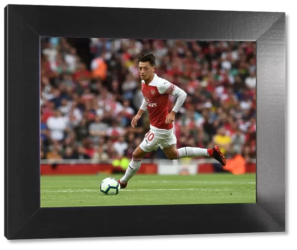 Mesut Ozil in Action: Arsenal vs Manchester City, Premier League 2018-19