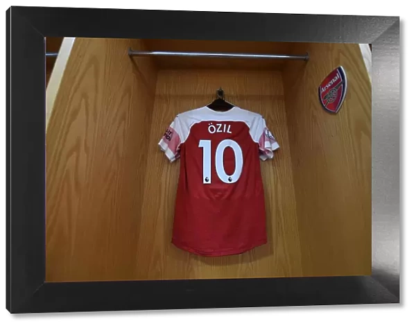 Mesut Ozil's Arsenal Shirt in the Changing Room before Arsenal v Manchester City (2018-19)