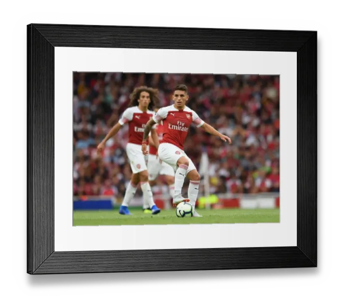 Framed Print : Torreira in Action: Arsenal vs Manchester City, Premier League 2018-19 Framed Print : Torreira in Action: Arsenal vs Manchester City, Premier League 2018-19