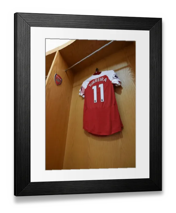 Framed Print : Lucas Torreira's Arsenal Shirt in the Changing Room before Arsenal vs Manchester City, Premier League 2018-19