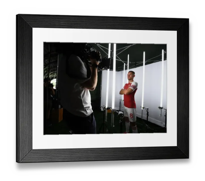 Framed Print : Arsenal's Aaron Ramsey at 2018 / 19 First Team Photo Call Framed Print : Arsenal's Aaron Ramsey at 2018 / 19 First Team Photo Call