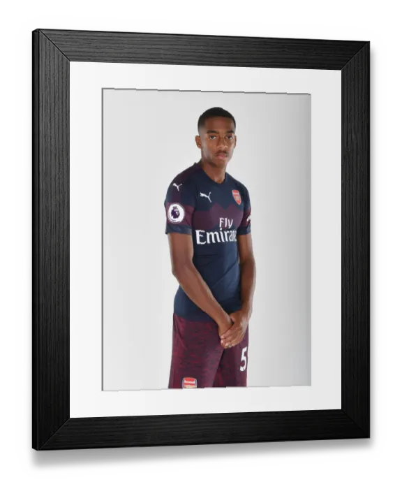 Framed Print : Arsenal's Joe Willock at 2018 / 19 First Team Photo Call Framed Print : Arsenal's Joe Willock at 2018 / 19 First Team Photo Call