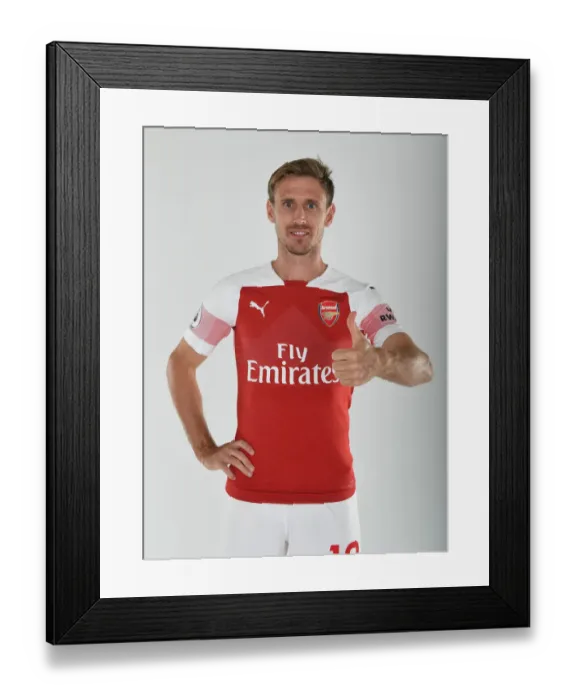 Framed Print : Arsenal 2018 / 19 First Team: Unveiling the Squad at London Colney