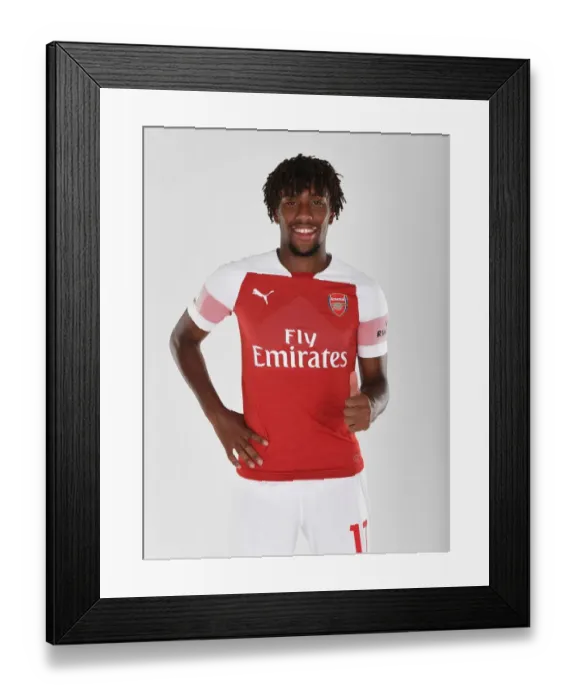 Framed Print : Arsenal First Team 2018 / 19: London Colney Photocall