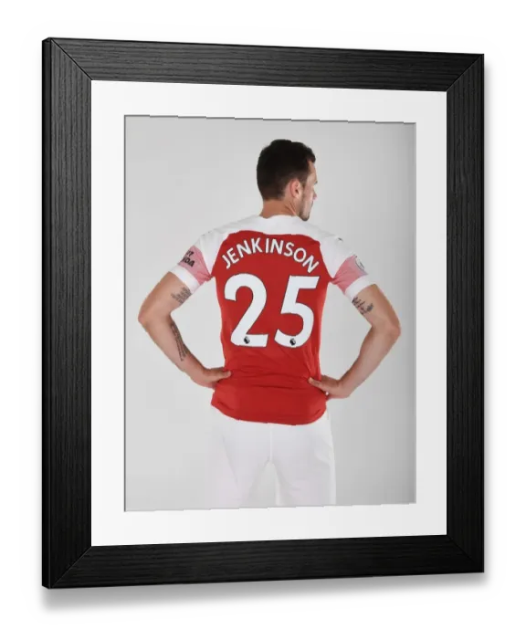 Framed Print : Arsenal First Team 2018 / 19: Carl Jenkinson at Team Photo Call