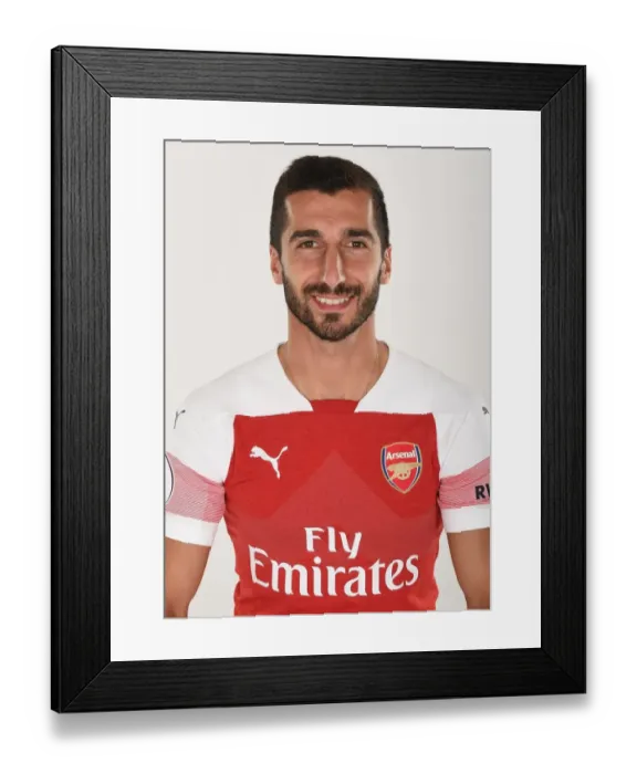 Framed Print : Arsenal Football Club: Mkhitaryan at 2018 / 19 First Team Photo Call Framed Print : Arsenal Football Club: Mkhitaryan at 2018 / 19 First Team Photo Call