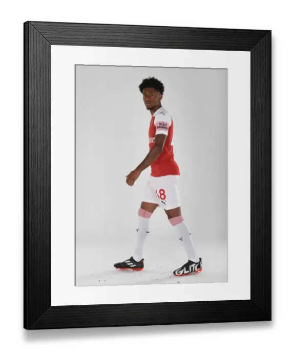 Framed Print : Reiss Nelson at Arsenal's 2018 / 19 First Team Photo Call Framed Print : Reiss Nelson at Arsenal's 2018 / 19 First Team Photo Call