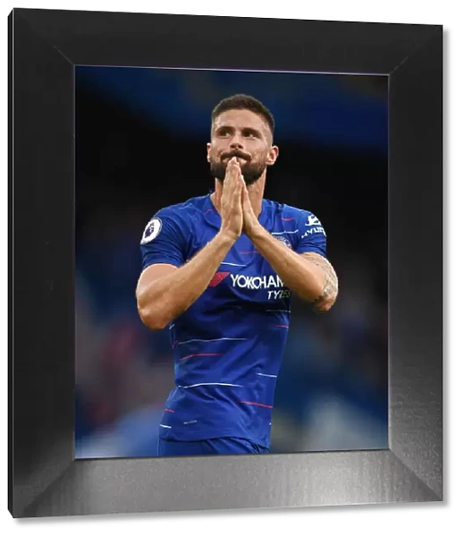 Olivier Giroud Honors Arsenal Fans with Emotional Tribute at Stamford Bridge