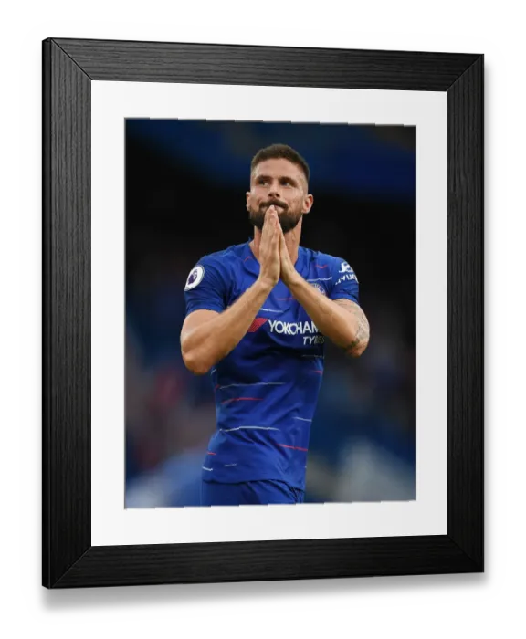 Framed Print : Olivier Giroud Honors Arsenal Fans with Emotional Tribute at Stamford Bridge