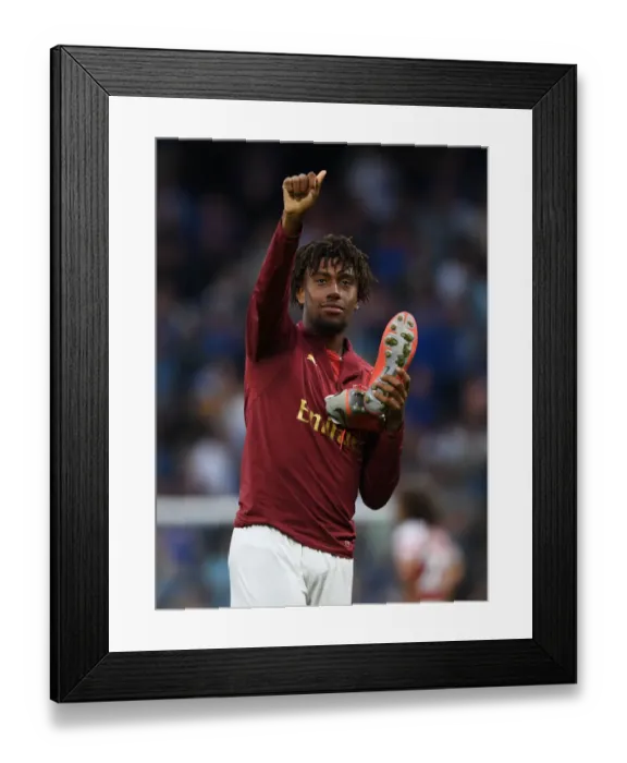 Framed Print : Alex Iwobi Expresses Gratitude to Arsenal Fans after Chelsea Match, 2018-19 Framed Print : Alex Iwobi Expresses Gratitude to Arsenal Fans after Chelsea Match, 2018-19