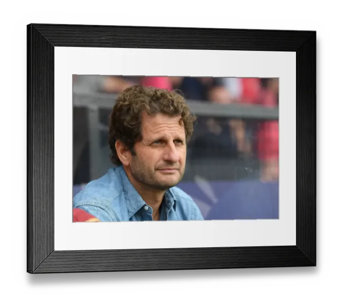 Framed Print : Joe Montemurro: Arsenal Women's Manager Ahead of West Ham United Women Clash
