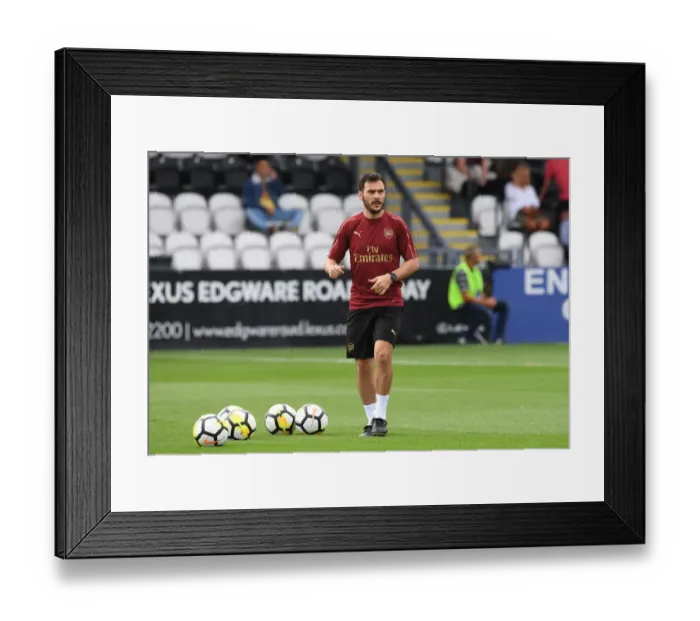 Framed Print : Arsenal Women's Assistant Coach Aaron D Antino: Pre-Match Preparation vs. West Ham United (2018-19)