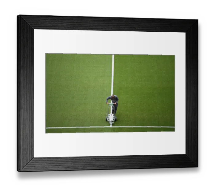 Framed Print : Arsenal's Pristine Emirates Stadium: Pre-Match Groundskeeping (Arsenal vs West Ham United, 2018-19) Framed Print : Arsenal's Pristine Emirates Stadium: Pre-Match Groundskeeping (Arsenal vs West Ham United, 2018-19)