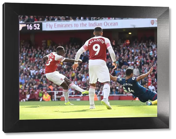 Danny Welbeck Scores Arsenal's Third Goal Against West Ham United (2018-19)