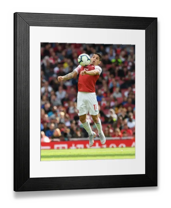 Framed Print : Lucas Torreira in Action: Arsenal vs West Ham United, Premier League 2018-19 Framed Print : Lucas Torreira in Action: Arsenal vs West Ham United, Premier League 2018-19