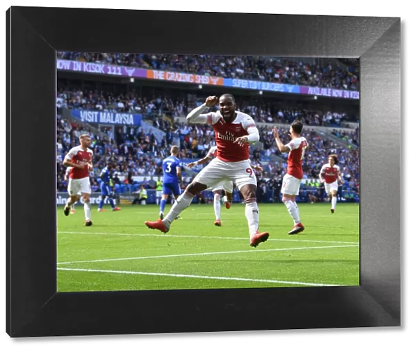 Arsenal Strikers Alex Lacazette and Pierre-Emerick Aubameyang Celebrate Goal Scoring Partnership in Premier League Match (2018-19)