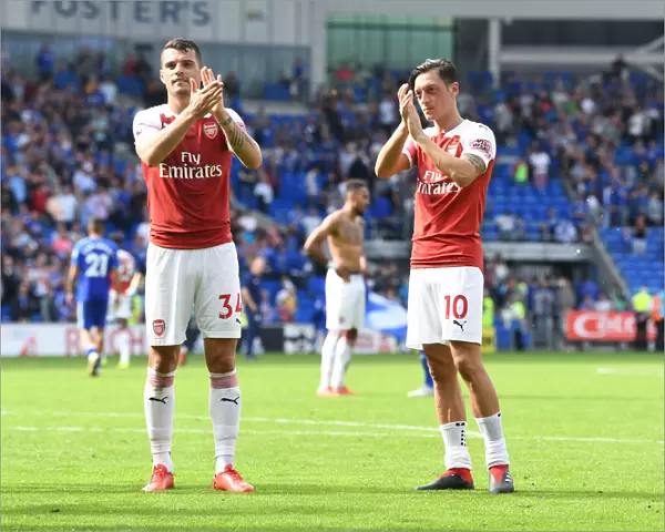 Xhaka and Ozil's Post-Match Applause: Cardiff City vs. Arsenal, 2018-19