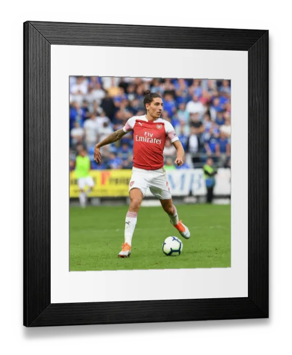 Framed Print : Hector Bellerin in Action: Cardiff City vs Arsenal, Premier League 2018-19