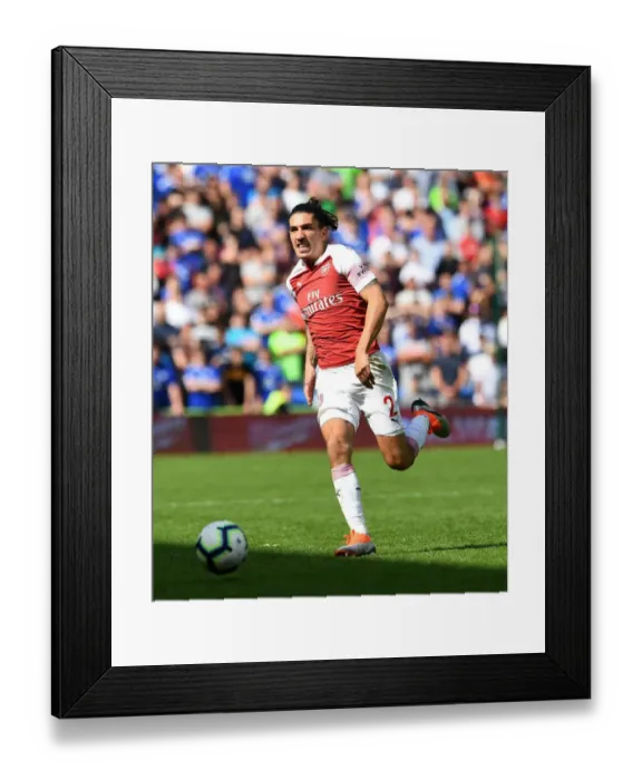 Framed Print : Hector Bellerin in Action: Cardiff City vs. Arsenal, Premier League 2018-19