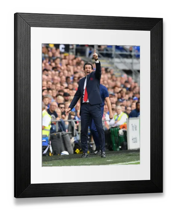 Framed Print : Unai Emery Leads Arsenal in Premier League Battle Against Cardiff City
