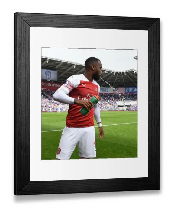Framed Print : Alexandre Lacazette Gears Up: Cardiff City vs Arsenal FC, Premier League 2018-19 Framed Print : Alexandre Lacazette Gears Up: Cardiff City vs Arsenal FC, Premier League 2018-19